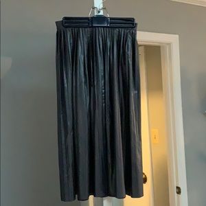 Pleated pleather skirt